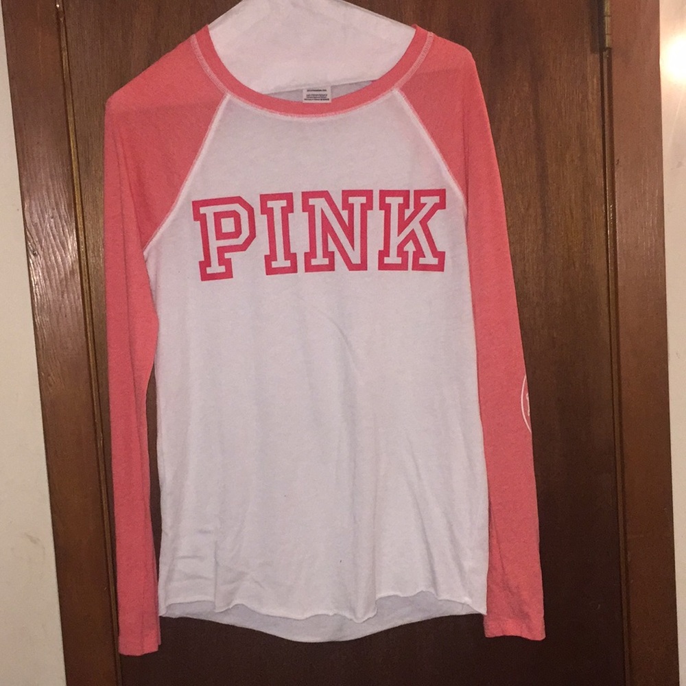 VS shirt